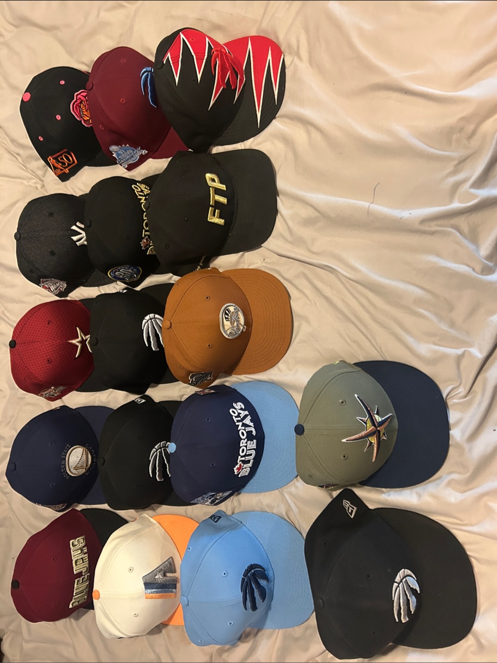New Era Hat lot 7 3/8 fitted 7/10condition